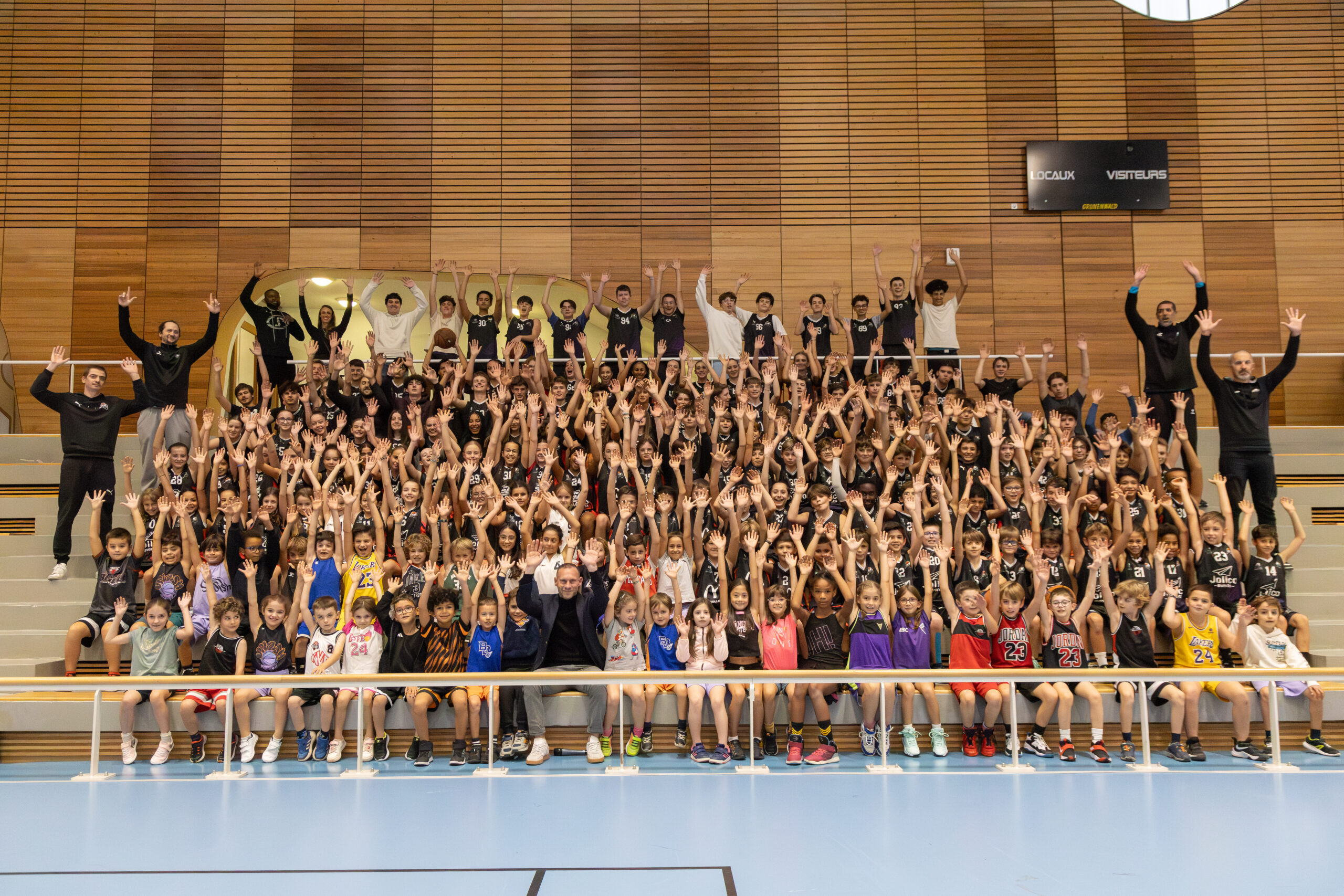 Une partie des licenciés du Grésivaudan Basket Club